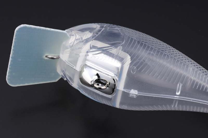 クランクベイトに「O.M.S(アウトメタルシステム)」を搭載!